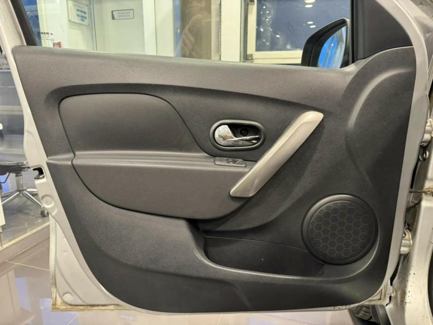 Renault Sandero II Подольск  - изображение 11