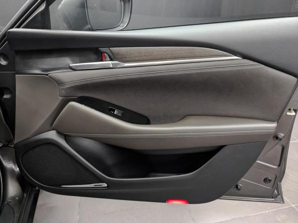 Mazda 6 III (GJ) Рестайлинг 2 с пробегом 2021 года, цена 2 480 000 рублей, 134609 км, седан, Автокод Объявления