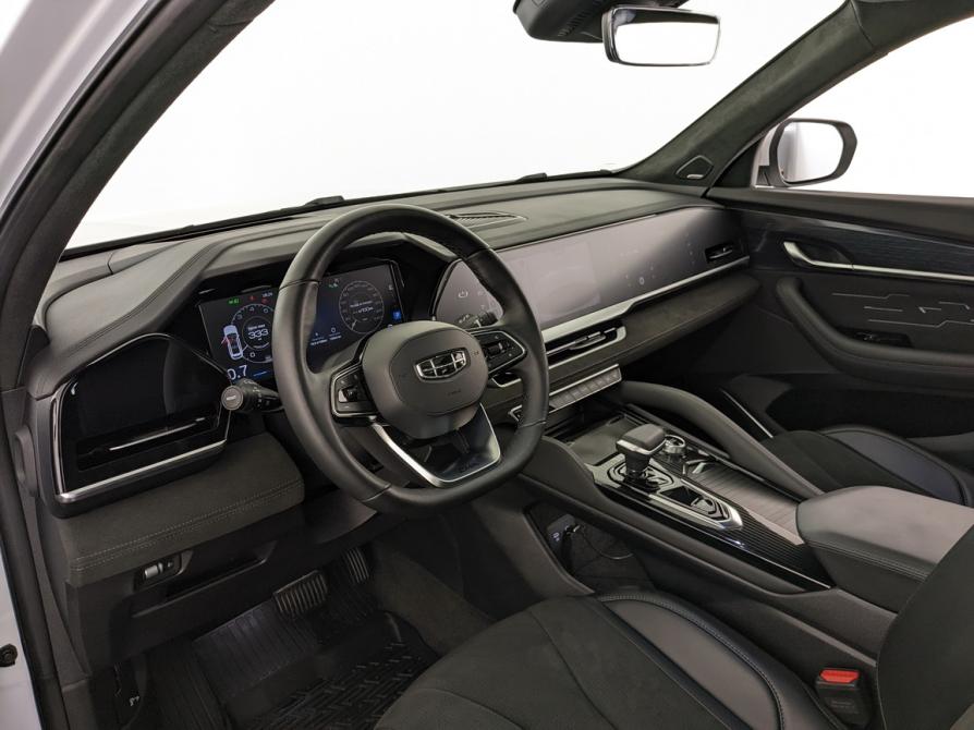 Geely Monjaro I Москва  - изображение 16