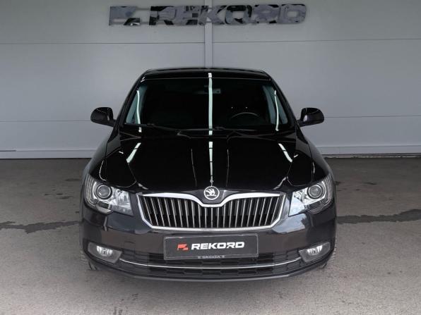 Skoda Superb II с пробегом 2013 года, цена 1 419 000 рублей, 129000 км, лифтбек, Автокод Объявления