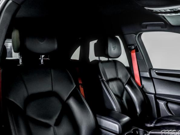 Porsche Macan I с пробегом 2015 года, цена 2 299 000 рублей, 130366 км, внедорожник, Автокод Объявления