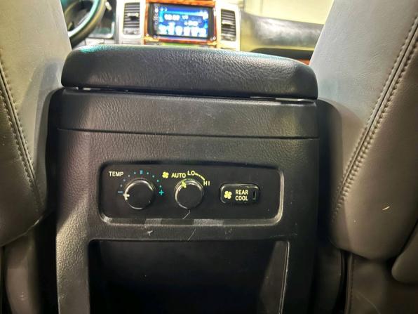 Toyota Land Cruiser Prado 120 Series с пробегом 2006 года, цена 1 870 000 рублей, 263890 км, внедорожник, Автокод Объявления