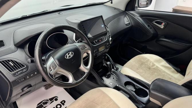 Hyundai ix35 I с пробегом 2011 года, цена 1 039 000 рублей, 264107 км, внедорожник, Автокод Объявления