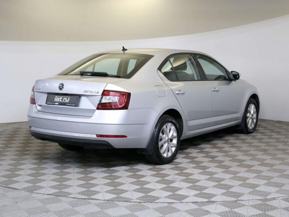 Skoda Octavia III (A7) Рестайлинг с пробегом 2017 года, цена 1 490 000 рублей, 187496 км, лифтбек, Автокод Объявления