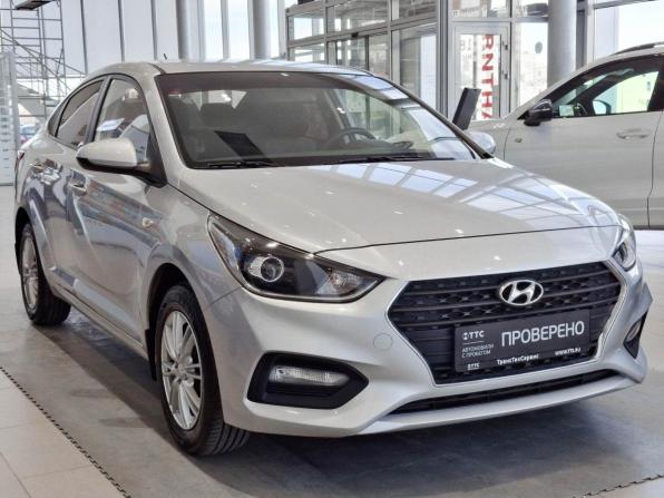 Hyundai Solaris II с пробегом 2018 года, цена 1 501 000 рублей, 71008 км, седан, Автокод Объявления