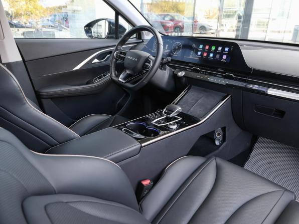 Omoda C5 I с пробегом 2023 года, цена 1 829 000 рублей, 65800 км, внедорожник, Автокод Объявления