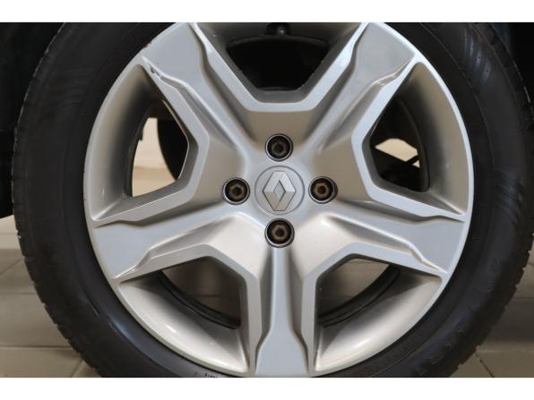 Renault Logan II Рестайлинг с пробегом 2019 года, цена 865 500 рублей, 258982 км, седан, Автокод Объявления