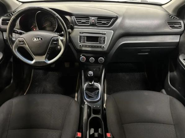 Kia Rio III Рестайлинг с пробегом 2015 года, цена 937 000 рублей, 100000 км, седан, Автокод Объявления