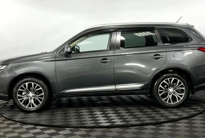 Mitsubishi Outlander III Рестайлинг 2 с пробегом 2016 года, цена 1 950 000 рублей, 87068 км, внедорожник, Автокод Объявления