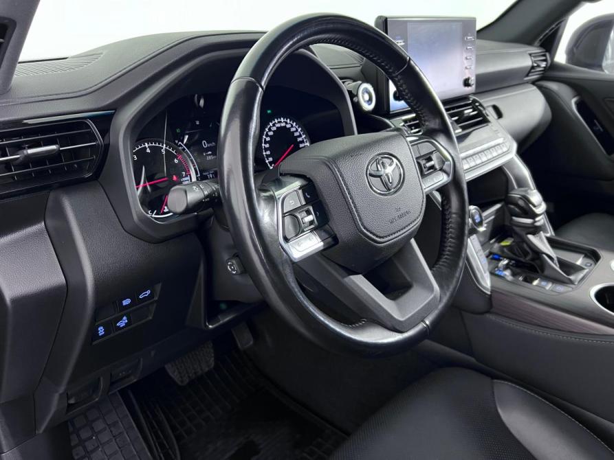 Toyota Land Cruiser 300 Series Ростов-на-Дону  - изображение 18