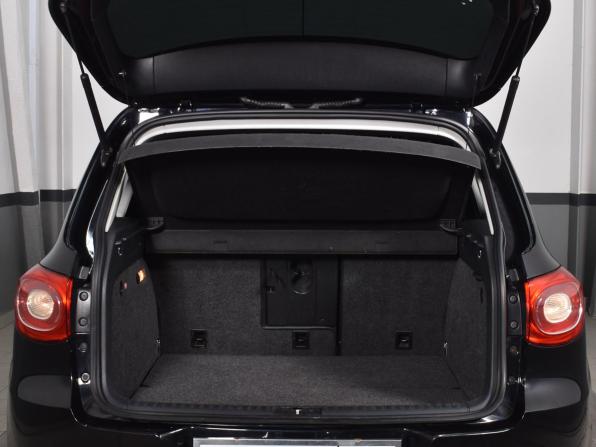 Volkswagen Tiguan I с пробегом 2009 года, цена 1 149 995 рублей, 248152 км, внедорожник, Автокод Объявления