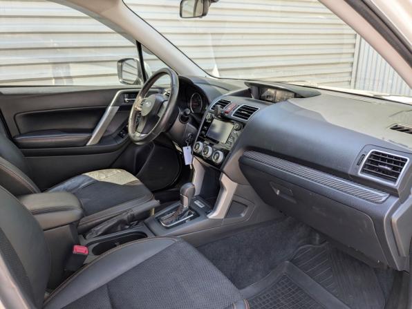 Subaru Forester IV Рестайлинг с пробегом 2015 года, цена 1 850 000 рублей, 150648 км, внедорожник, Автокод Объявления