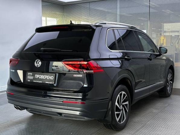 Volkswagen Tiguan II с пробегом 2018 года, цена 2 920 000 рублей, 98701 км, внедорожник, Автокод Объявления