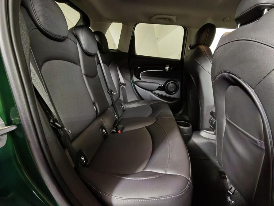 Mini Hatch III (F55/F56) Рестайлинг 2 Москва  - изображение 14