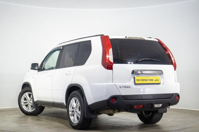 Nissan X-Trail II Рестайлинг с пробегом 2013 года, цена 1 329 000 рублей, 292500 км, внедорожник, Автокод Объявления