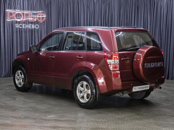Suzuki Grand Vitara II с пробегом 2005 года, цена 649 000 рублей, 301833 км, внедорожник, Автокод Объявления