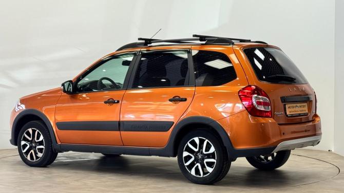 Lada (ВАЗ) Granta I Рестайлинг с пробегом 2022 года, цена 795 000 рублей, 36793 км, универсал, Автокод Объявления