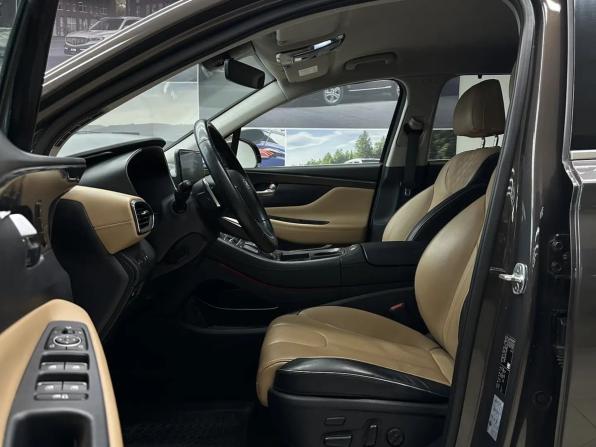 Hyundai Santa Fe IV Рестайлинг с пробегом 2021 года, цена 3 100 000 рублей, 69060 км, внедорожник, Автокод Объявления