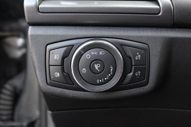 Ford Mondeo V с пробегом 2015 года, цена 1 380 000 рублей, 256164 км, седан, Автокод Объявления