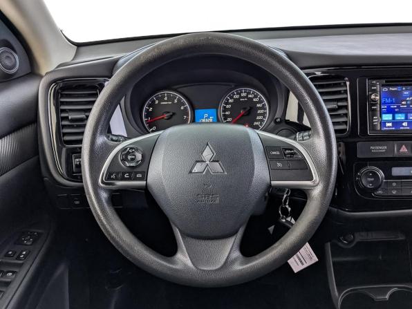 Mitsubishi Outlander III Рестайлинг 2 с пробегом 2015 года, цена 1 430 000 рублей, 178330 км, внедорожник, Автокод Объявления