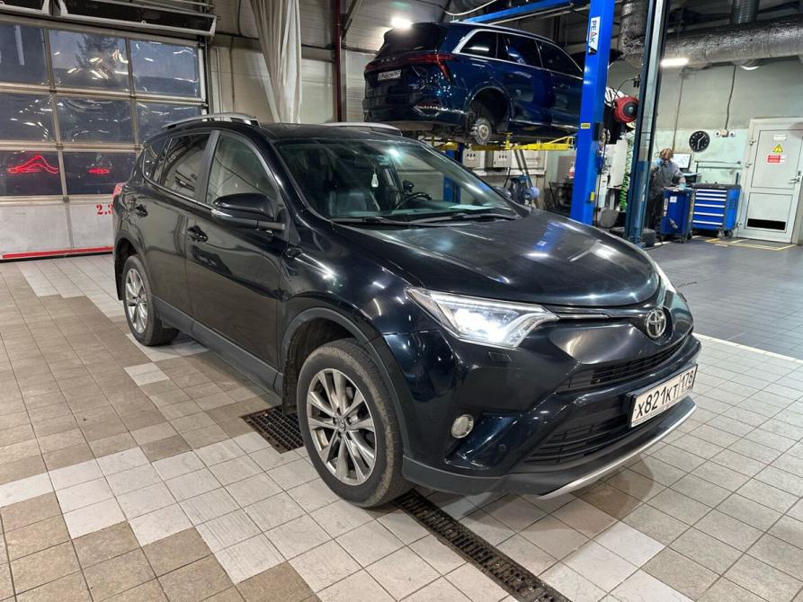 Toyota RAV4 IV (XA40) Рестайлинг Санкт-Петербург  - изображение 1