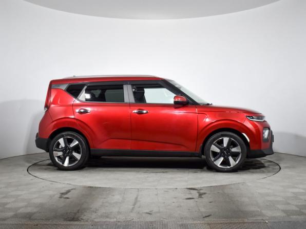 Kia Soul III с пробегом 2022 года, цена 1 899 000 рублей, 120954 км, хэтчбек, Автокод Объявления