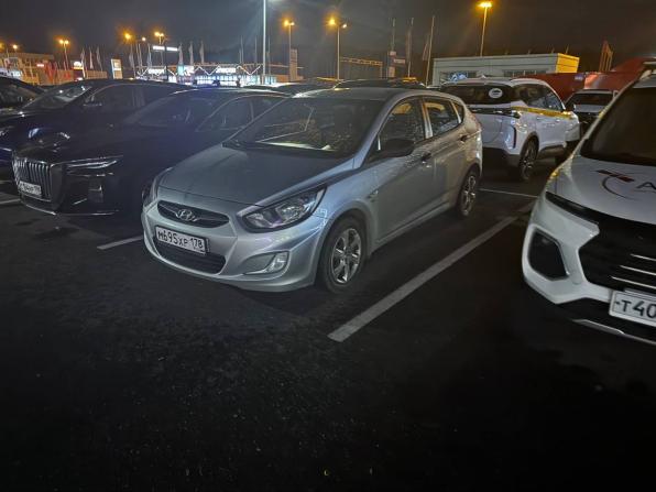Hyundai Solaris I с пробегом 2012 года, цена 800 000 рублей, 105141 км, хэтчбек, Автокод Объявления