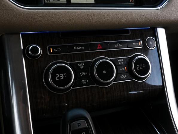 Land Rover Range Rover Sport II с пробегом 2014 года, цена 2 700 000 рублей, 199133 км, внедорожник, Автокод Объявления