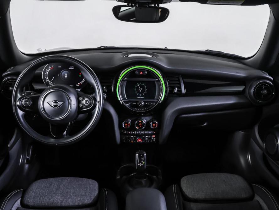 Mini Hatch III (F55/F56) Рестайлинг Москва  - изображение 17