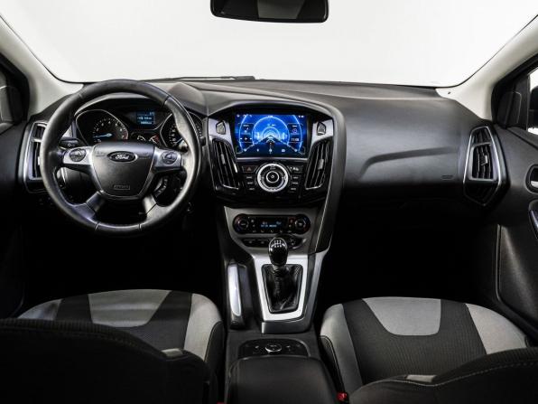 Ford Focus III с пробегом 2012 года, цена 700 000 рублей, 180816 км, седан, Автокод Объявления