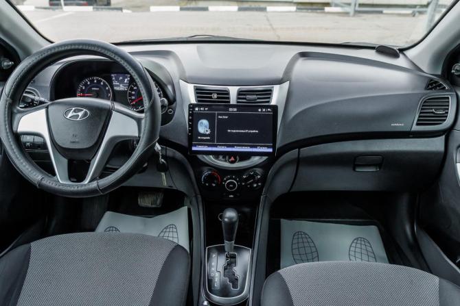 Hyundai Solaris I с пробегом 2014 года, цена 764 000 рублей, 203953 км, седан, Автокод Объявления