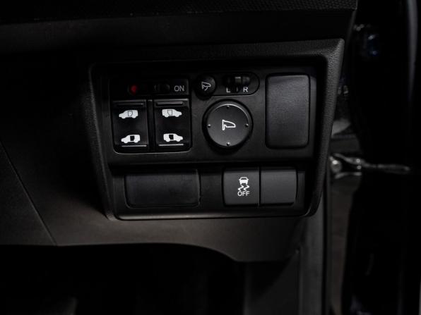 Honda Freed I Рестайлинг 2 с пробегом 2015 года, цена 1 220 000 рублей, 134795 км, компактвэн, Автокод Объявления