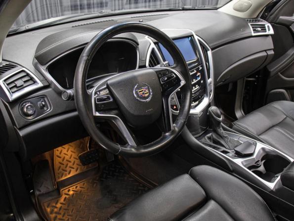 Cadillac SRX II Рестайлинг с пробегом 2014 года, цена 1 549 000 рублей, 186850 км, внедорожник, Автокод Объявления