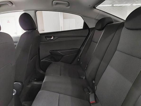 Hyundai Solaris II Рестайлинг с пробегом 2021 года, цена 1 133 000 рублей, 121238 км, седан, Автокод Объявления