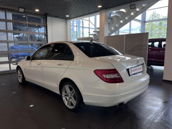 Mercedes-Benz C-Класс III (W204) Рестайлинг с пробегом 2011 года, цена 1 500 000 рублей, 142550 км, седан, Автокод Объявления