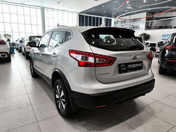Nissan Qashqai II с пробегом 2018 года, цена 1 770 000 рублей, 112252 км, внедорожник, Автокод Объявления