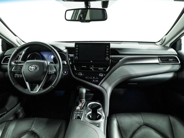 Toyota Camry VIII (XV70) Рестайлинг с пробегом 2021 года, цена 3 239 700 рублей, 126611 км, седан, Автокод Объявления