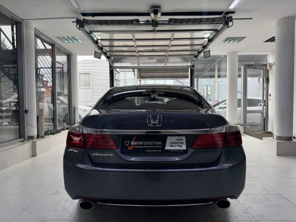 Honda Accord IX с пробегом 2013 года, цена 1 350 000 рублей, 205000 км, седан, Автокод Объявления