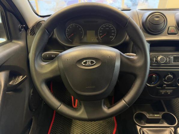 Lada (ВАЗ) Granta I с пробегом 2013 года, цена 430 000 рублей, 165265 км, седан, Автокод Объявления