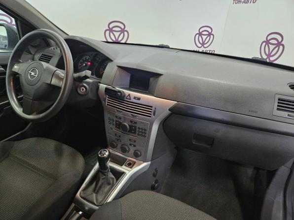 Opel Astra H Рестайлинг с пробегом 2011 года, цена 555 000 рублей, 141079 км, хэтчбек, Автокод Объявления