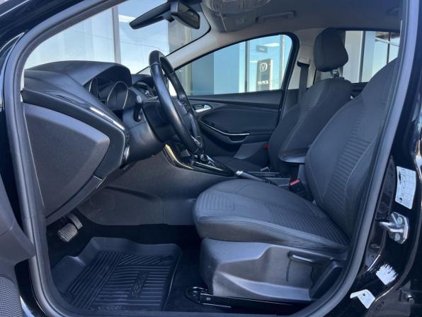 Ford Focus III Рестайлинг с пробегом 2018 года, цена 1 222 000 рублей, 100700 км, хэтчбек, Автокод Объявления