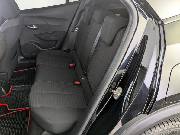 Peugeot 2008 II с пробегом 2021 года, цена 1 790 000 рублей, 118589 км, внедорожник, Автокод Объявления