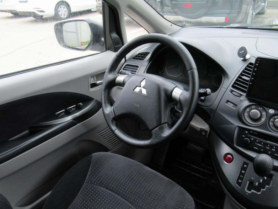 Mitsubishi Grandis I Самара  - изображение 13