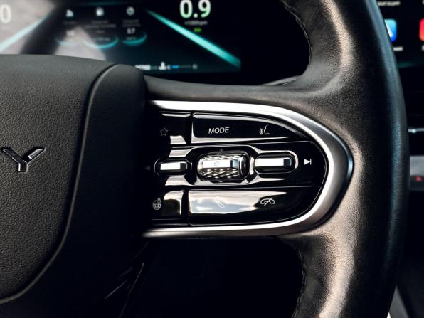 Omoda C5 I с пробегом 2022 года, цена 1 722 000 рублей, 37685 км, внедорожник, Автокод Объявления