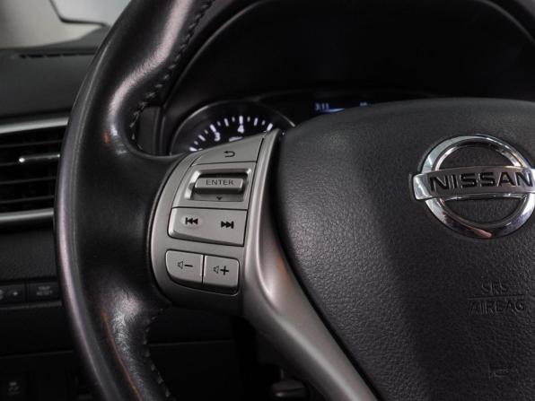 Nissan Qashqai II с пробегом 2015 года, цена 1 379 000 рублей, 122451 км, внедорожник, Автокод Объявления