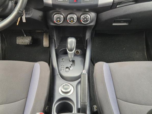 Mitsubishi Outlander II Рестайлинг с пробегом 2011 года, цена 990 000 рублей, 183131 км, внедорожник, Автокод Объявления