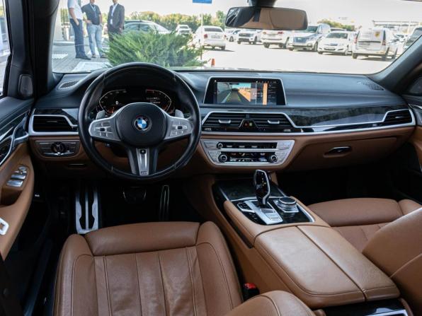 BMW 7 серии VI (G11/G12) Рестайлинг с пробегом 2021 года, цена 5 850 000 рублей, 68375 км, седан, Автокод Объявления