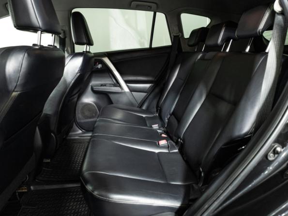 Toyota RAV4 IV (XA40) с пробегом 2013 года, цена 1 799 777 рублей, 236309 км, внедорожник, Автокод Объявления