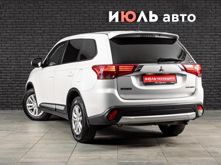 Mitsubishi Outlander III Рестайлинг 2 Екатеринбург  - изображение 7