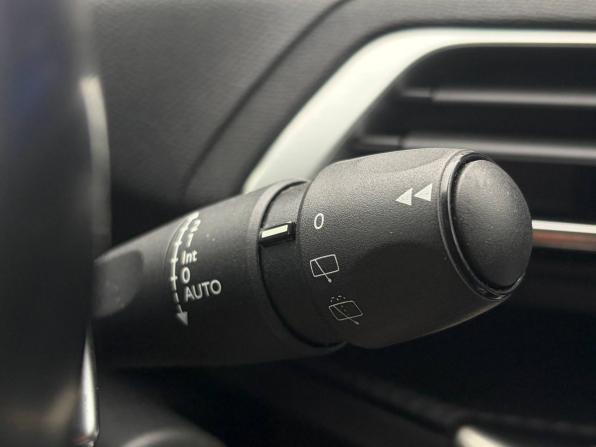 Peugeot 3008 II с пробегом 2019 года, цена 1 769 000 рублей, 125948 км, внедорожник, Автокод Объявления